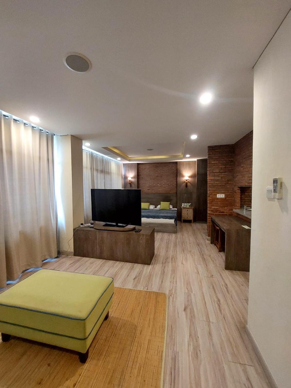 Apartemen Senayan Jacarta Exterior foto